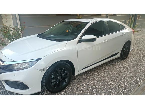 Sahibinden Honda Civic 1.6i VTEC Eco Elegance 2020 Model