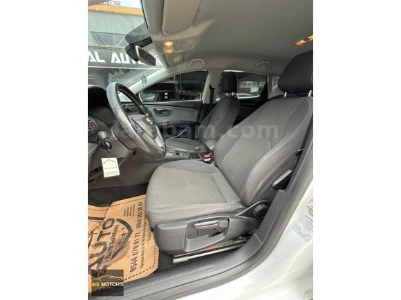 DÜŞÜK KM 2017 MAKYAJLI SEAT LEON OTOMATİK