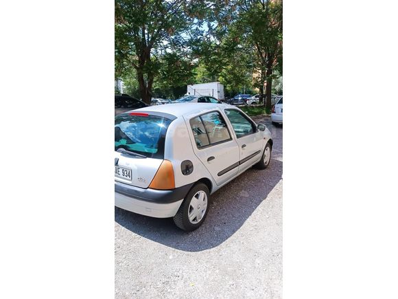 Sahibinden Renault Clio 1.4 RTA 2001 Model