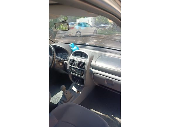 Sahibinden Renault Clio 1.4 RTA 2001 Model