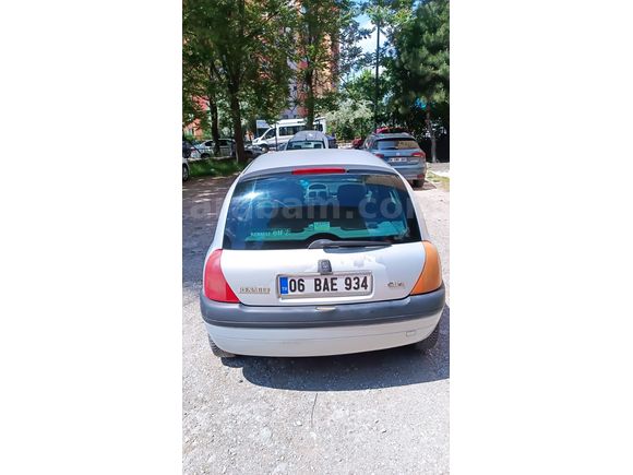 Sahibinden Renault Clio 1.4 RTA 2001 Model