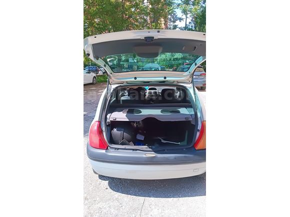 Sahibinden Renault Clio 1.4 RTA 2001 Model