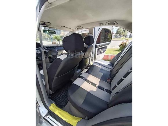 2004 VW BORA COMFORTLİNE 1.6 16 VALF