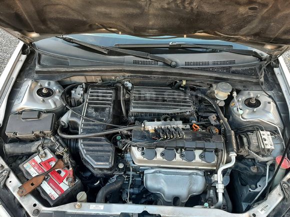 Sahibinden Honda Civic 1.6i VTEC ES 2005 Model