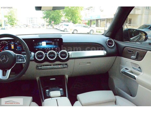 EKSPRES PLAZA'DAN 2023 MERCEDES GLB 200 PROGRESSİVE 4MATİC