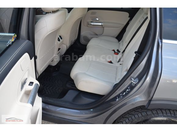 EKSPRES PLAZA'DAN 2023 MERCEDES GLB 200 PROGRESSİVE 4MATİC