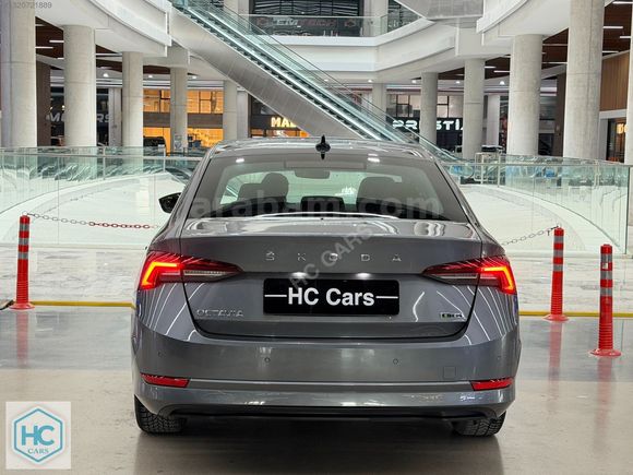 HC CARS 2023 TESCİL SKODA OCTAVİA 1.0 E-TECH ELİTE 110HP HYBRİD