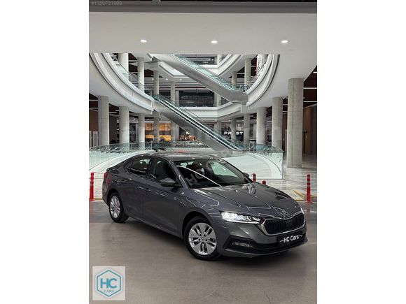HC CARS 2023 TESCİL SKODA OCTAVİA 1.0 E-TECH ELİTE 110HP HYBRİD