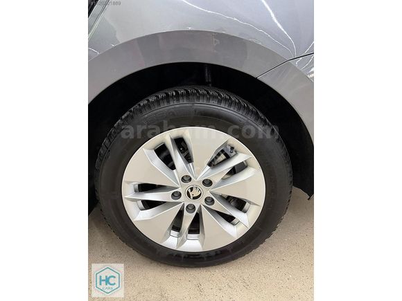 HC CARS 2023 TESCİL SKODA OCTAVİA 1.0 E-TECH ELİTE 110HP HYBRİD