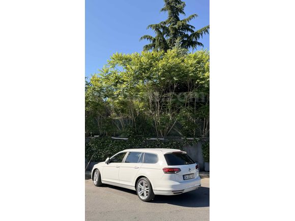 SAHİBİNDEN DEĞİŞENSİZ 2015 PASSAT VARİANT