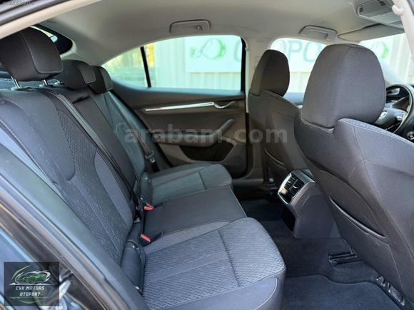 2021 SERVİS BKM HAYALET EKR CAR PLAY TABLET EKR KAYAR LED %20 FA