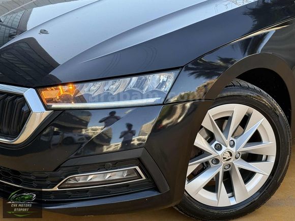 2021 SERVİS BKM HAYALET EKR CAR PLAY TABLET EKR KAYAR LED %20 FA