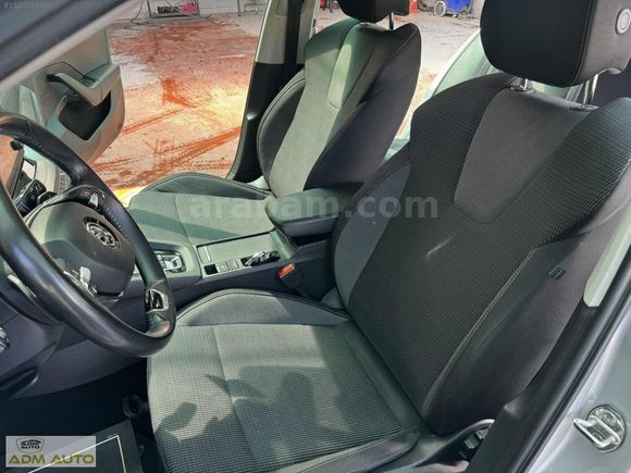 ADM AUTO-2023 SEVİS BAKIMLI 109 BİN KM OCTAVIA 1.0 E-TEC ELİTE..