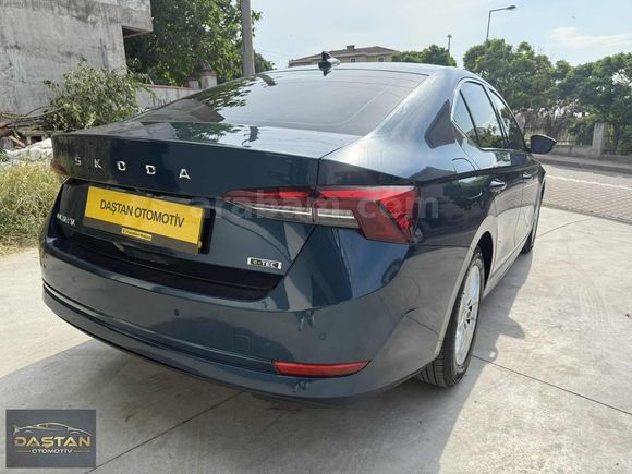2021 MODEL HATASIZ 1.5 TSI OCTAVİA ELİTE K. KARTINA TAKSİT