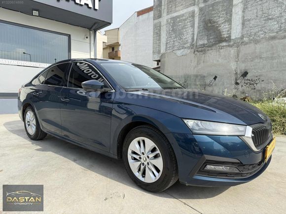 2021 MODEL HATASIZ 1.5 TSI OCTAVİA ELİTE K. KARTINA TAKSİT
