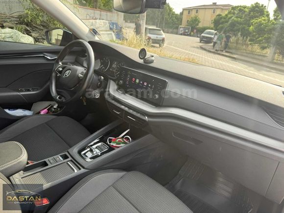 2021 MODEL HATASIZ 1.5 TSI OCTAVİA ELİTE K. KARTINA TAKSİT