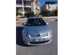 Sahibinden Toyota Auris 1.4 D-4D Comfort Extra 2012 Model