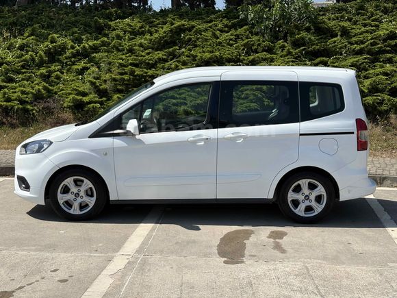 2022 MODEL ÇOK TEMİZ 100HP 6 İLERİ  COURİER