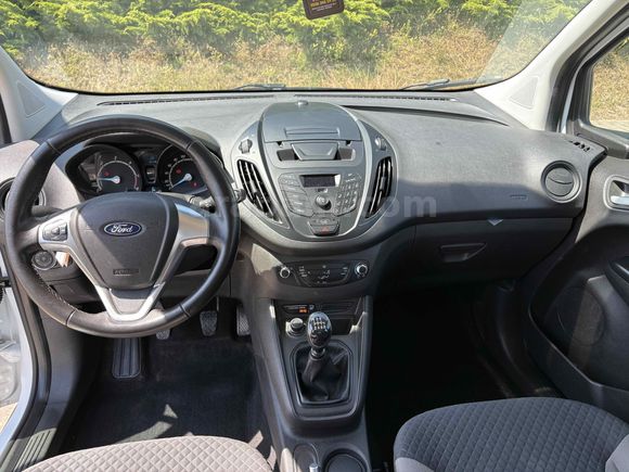 2022 MODEL ÇOK TEMİZ 100HP 6 İLERİ  COURİER