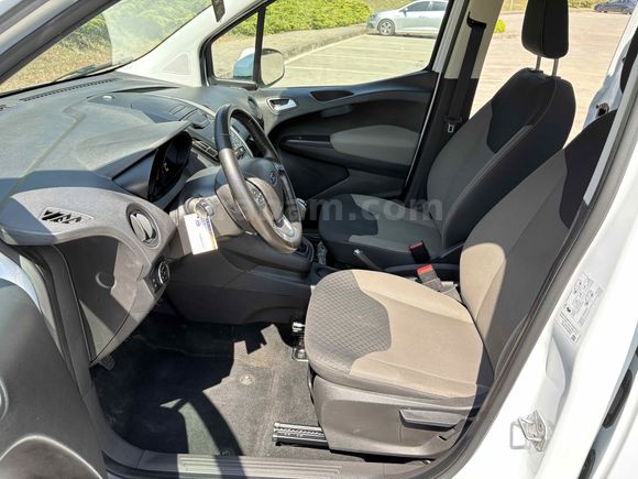 2022 MODEL ÇOK TEMİZ 100HP 6 İLERİ  COURİER
