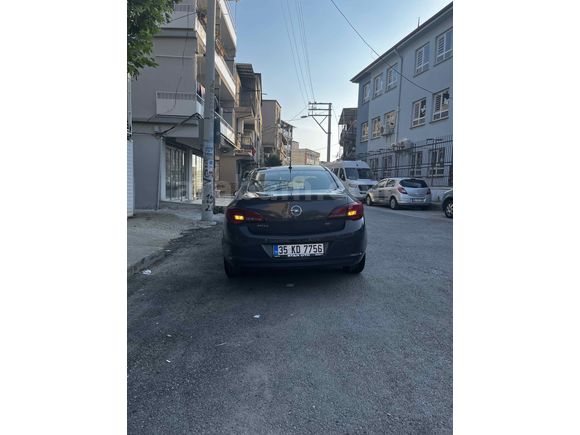 Sahibinden Opel Astra 1.6 CDTI Sport 2015 Model  110.000 Düşük Km