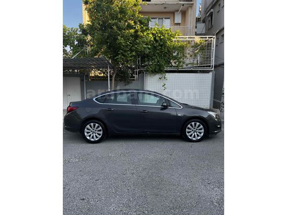 Sahibinden Opel Astra 1.6 CDTI Sport 2015 Model  110.000 Düşük Km