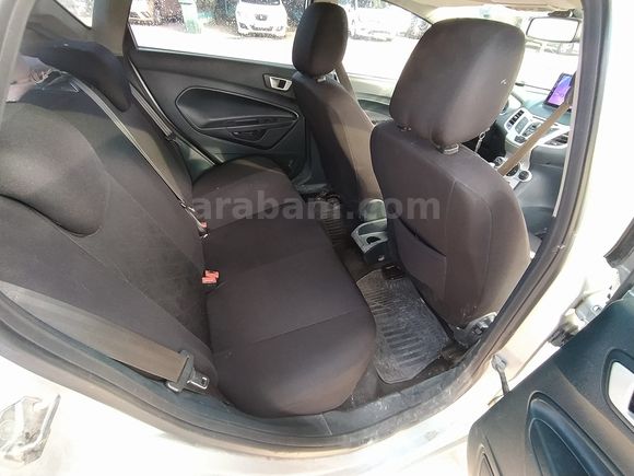 Sahibinden Ford Fiesta 1.4 TDCi Titanium 2012 Model 