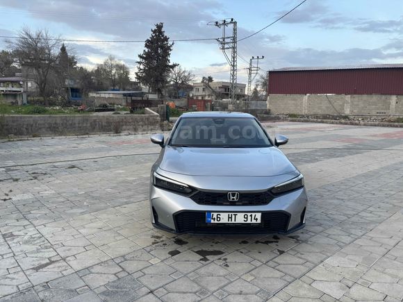 Sahibinden Honda Civic 1.5 i-VTEC Eco Elegance Plus 2024 Model 