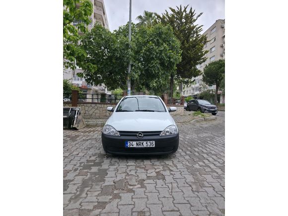 Sahibinden Opel Corsa 1.3 CDTI Cosmo 2006 Model  282.000 km Beyaz