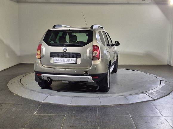 otomobil Dacia Duster 1.5 DCI 4x4 Laureate