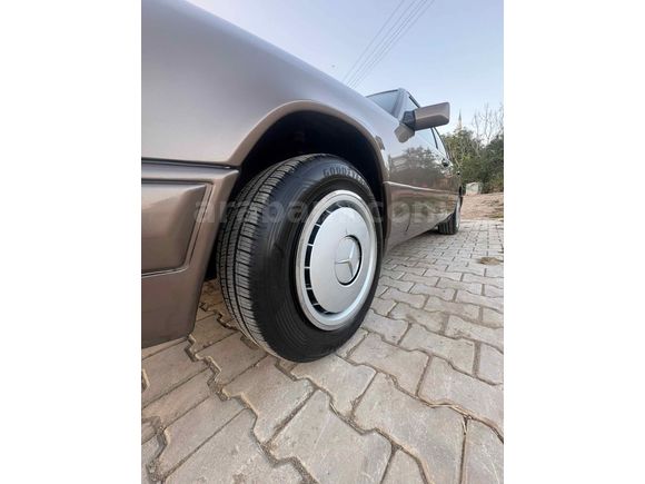 Sahibinden Mercedes - Benz 250 D 1987 Model 
