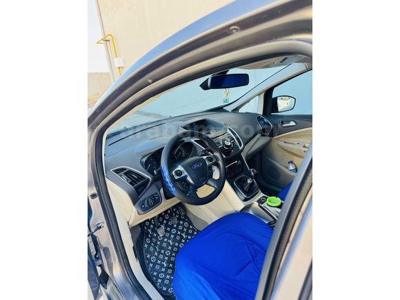 Sahibinden Ford C-Max 1.6 TDCi Titanium 2012 Model 