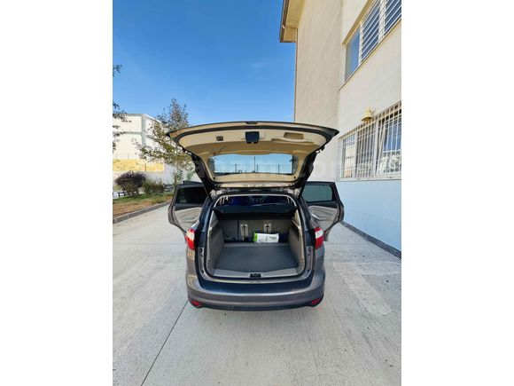 Sahibinden Ford C-Max 1.6 TDCi Titanium 2012 Model 