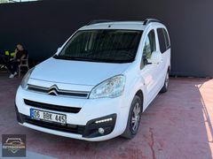 ÖZTAŞDEMİR'DEN 250 PEŞİNAT 24AY SENET 2'69 2017 CITROEN BERLİNGO