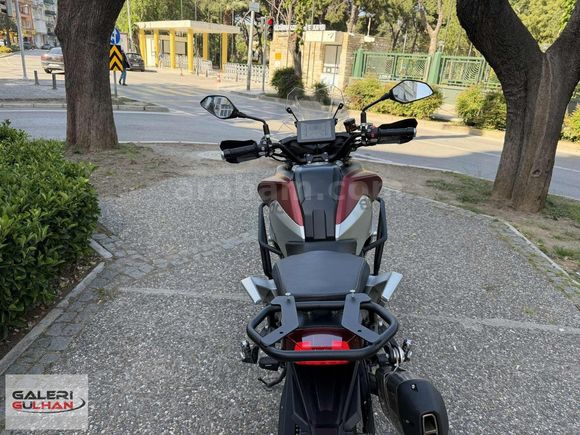 QJ SRT 800X- DÜŞÜK KM- -İZMİR BAYİDEN - 12 TAKSİT - HASARSIZ