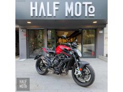 HALF MOTO BEŞİKTAŞ 2022 MV AGUSTA BRUTALE 800 ROSSO