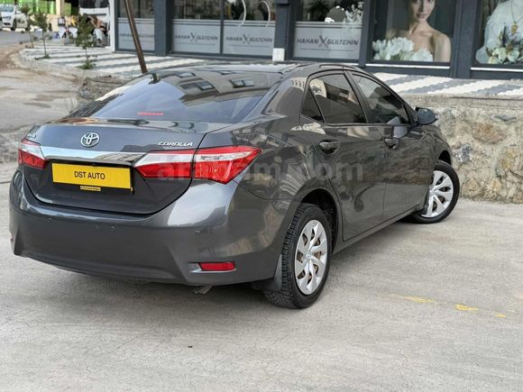 COROLLA 1.33 LİFE MASRAFSIZ