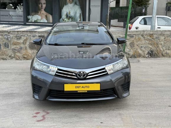 COROLLA 1.33 LİFE MASRAFSIZ