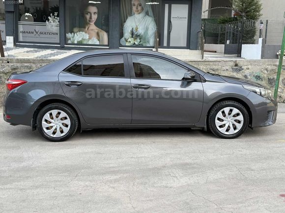 COROLLA 1.33 LİFE MASRAFSIZ