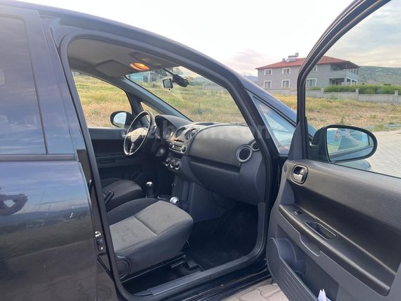Mitsubishi Colt Otomatik1.3 Invite 2011 Model