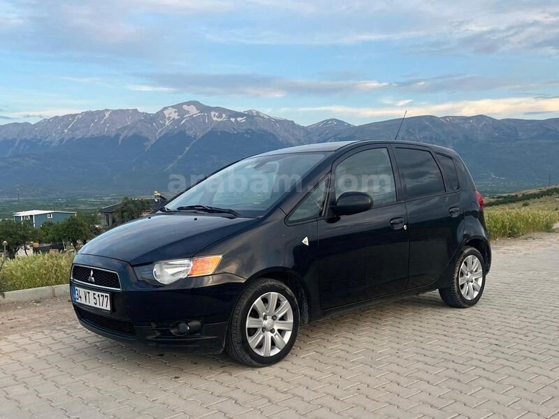 Galeriden Mitsubishi Colt 1.3 Invite 2011 Model Isparta 185.000 km Siyah