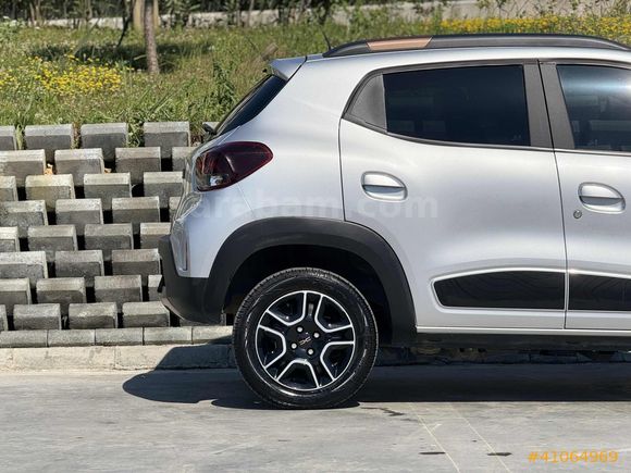 ÜNALAN | 2023 DACİA SPRİNG EXTREME -ELEKTRİK - BOYASIZ | HATASIZ