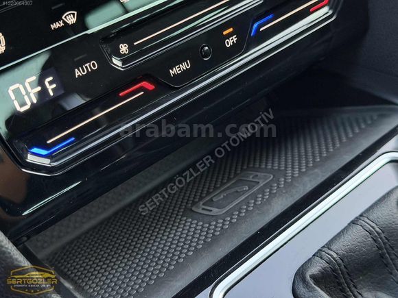 HATASIZ BOYASIZ TRAMERSİZ 118 BİN KM ELEGANCE CAM TAVAN FULL