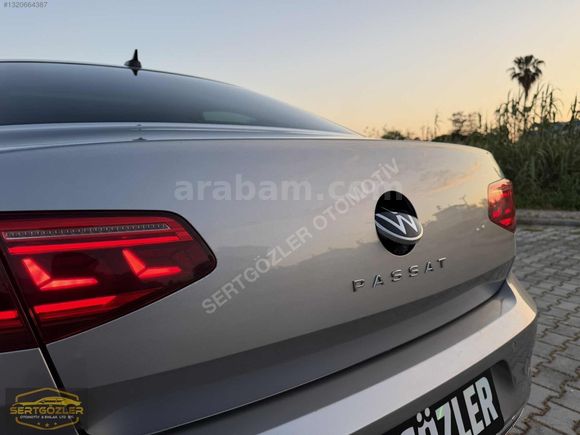 HATASIZ BOYASIZ TRAMERSİZ 118 BİN KM ELEGANCE CAM TAVAN FULL