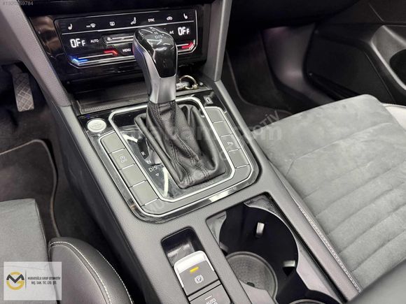 MURATOĞLU__2022 PASSAT DSG CAMTAVAN ELEGANCE BOYASIZ *82.000KM*