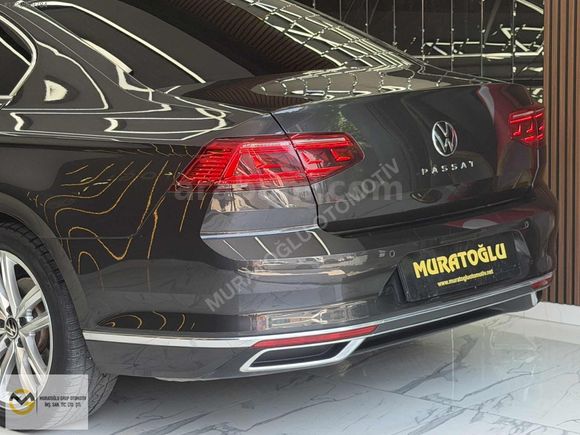 MURATOĞLU__2022 PASSAT DSG CAMTAVAN ELEGANCE BOYASIZ *82.000KM*