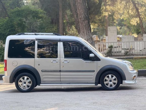 AKKARTAL OTOMOTİVDEN CAM GİBİ 2012 MODEL SİLVER