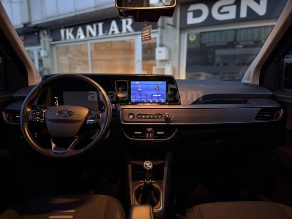 LANSMAN RENGİ ÇİFT RENK 20 bin KM FULL PAKET