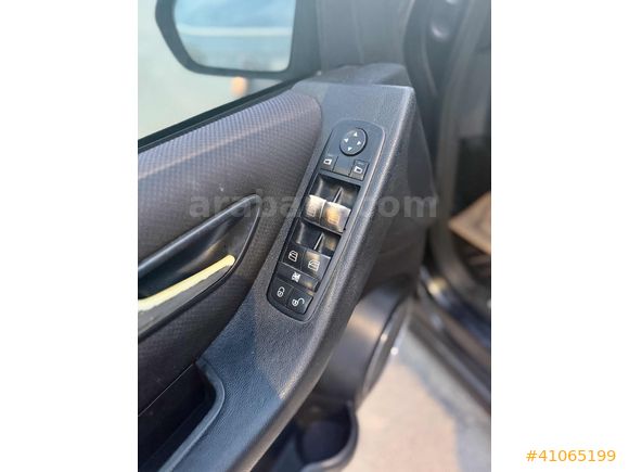 1.5 BENZİN MANUEL//DOLU PAKET// BAKIMLI MERCEDES A150