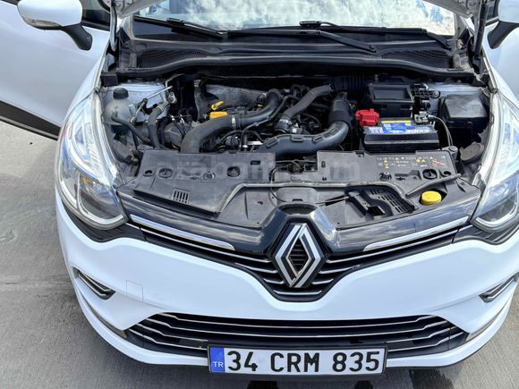 81.000 km de değişensiz ful servis bakımlı  turbolu memurdan.